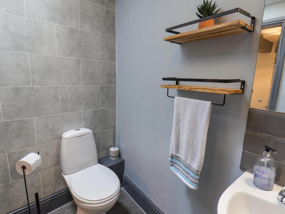 Book House Apartment Whitby Ngoại thất bức ảnh