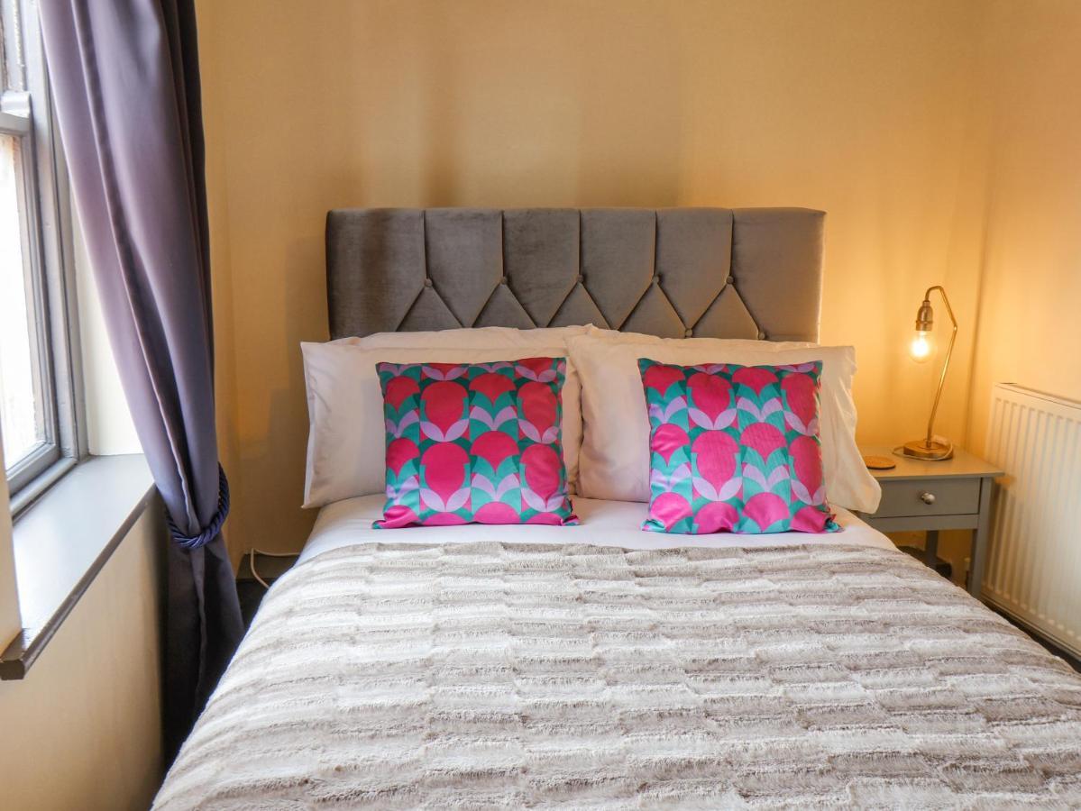 Book House Apartment Whitby Ngoại thất bức ảnh